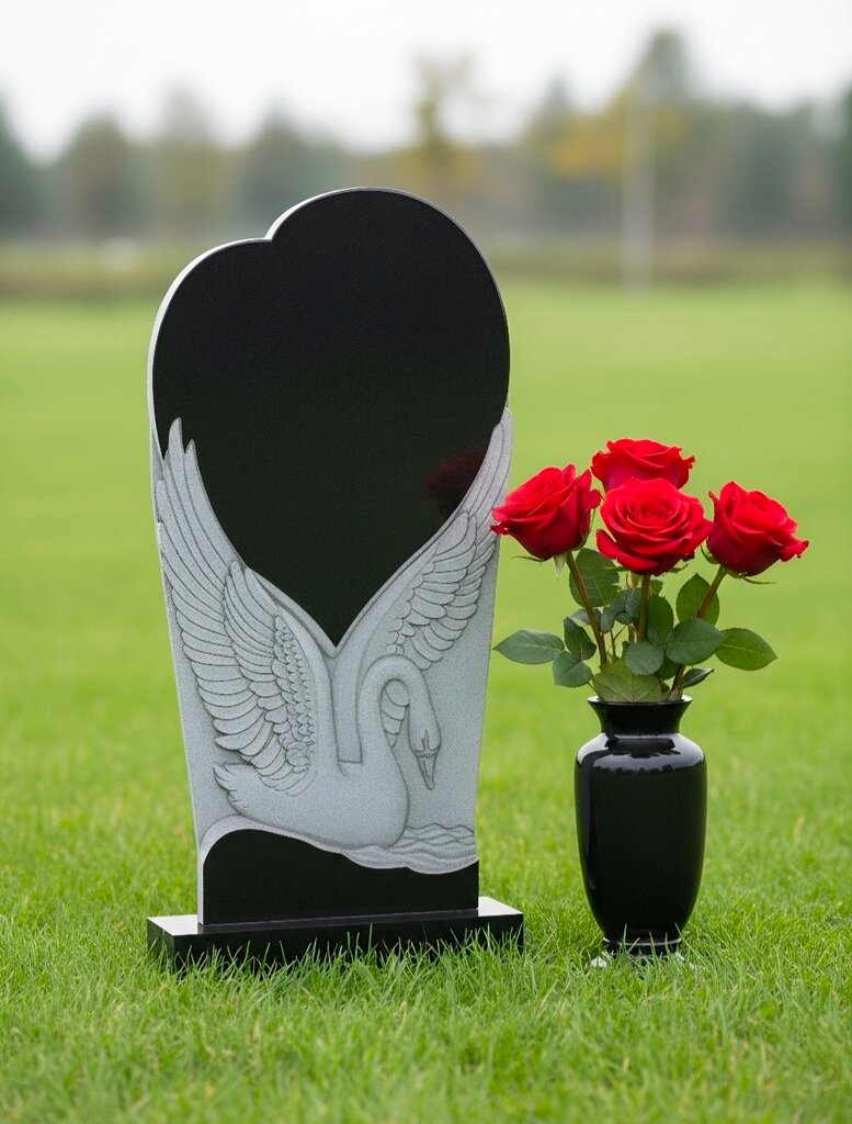 Гранитный памятник, производство Карелия
